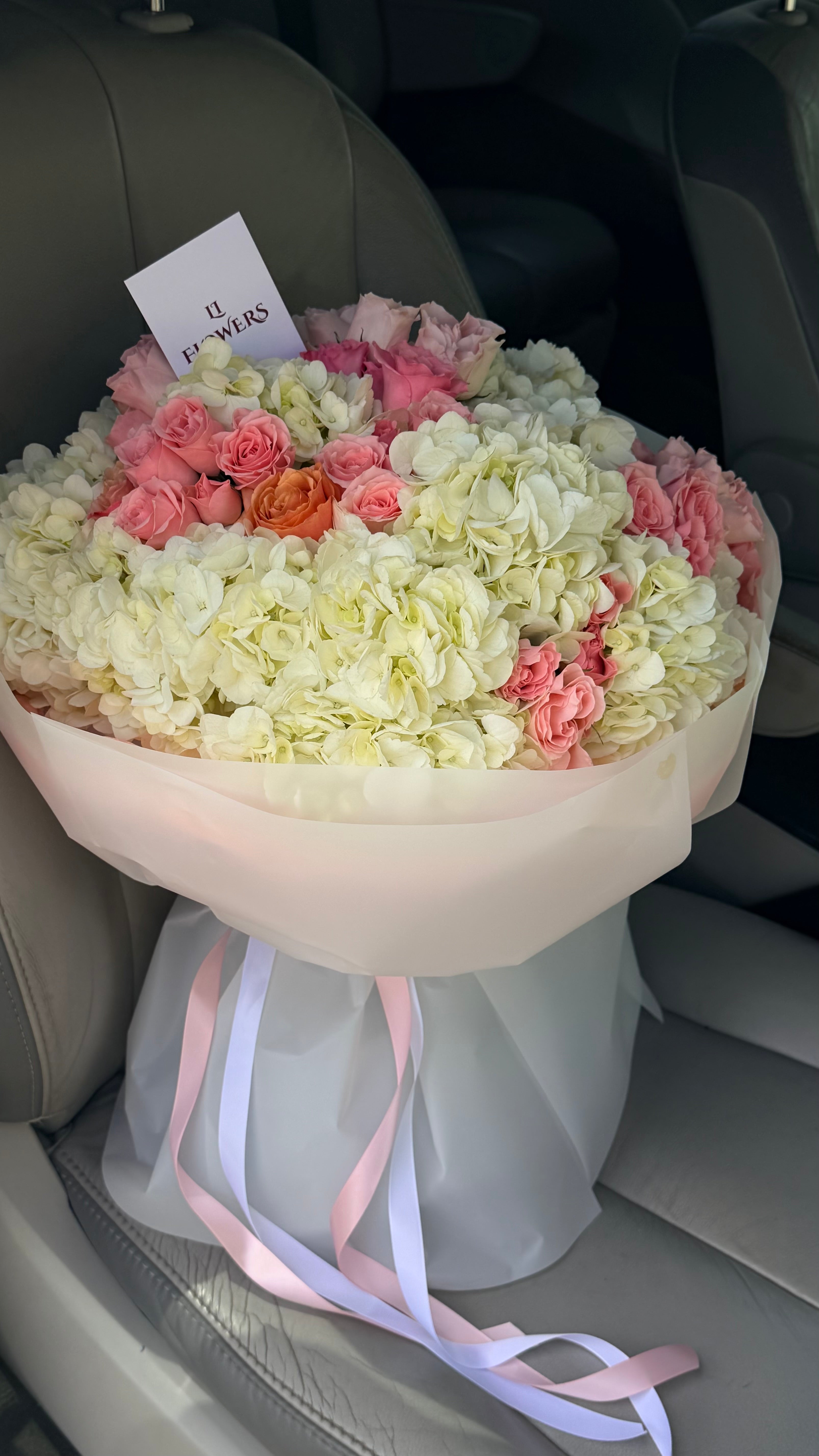 Blush Hydrangea & Roses Bouquet